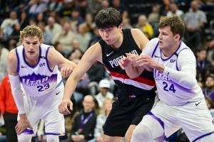 霍楠：杨瀚森曾凡博的犯规问题 因CBA判罚尺度与NBA&FIBA严重脱节