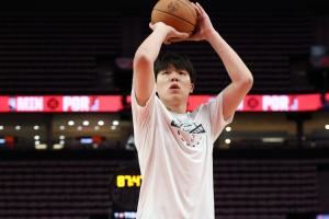 开拓者官方：球队已将杨瀚森下放至发展联盟进行训练